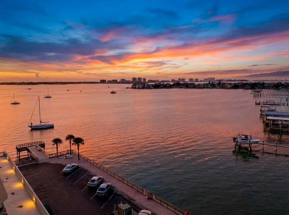 100 BLUFF VIEW DRIVE #514C Belleair Bluffs, FL 33770