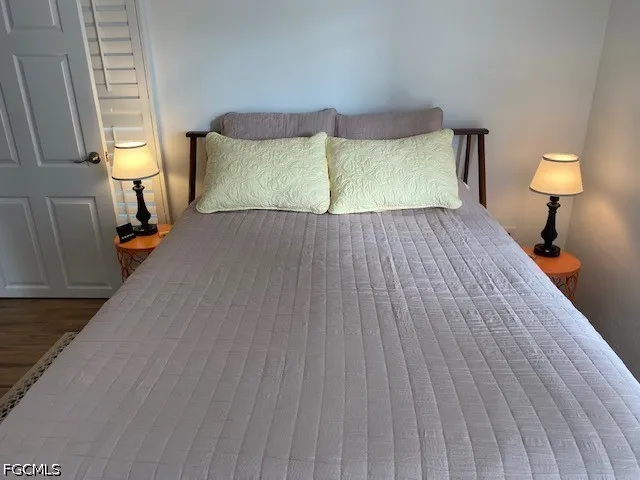 Pine Street Matlacha, FL 33993