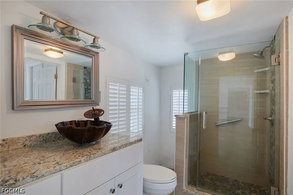 Pine Street Matlacha, FL 33993