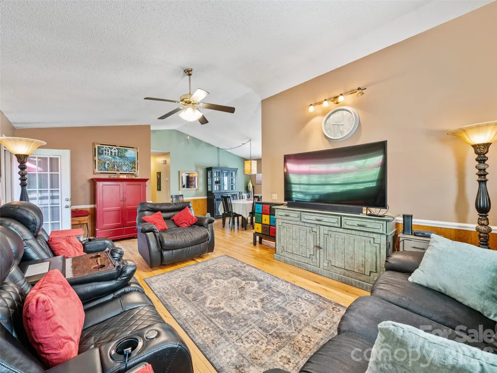 282 Sourwood Drive Spruce Pine, NC 28777