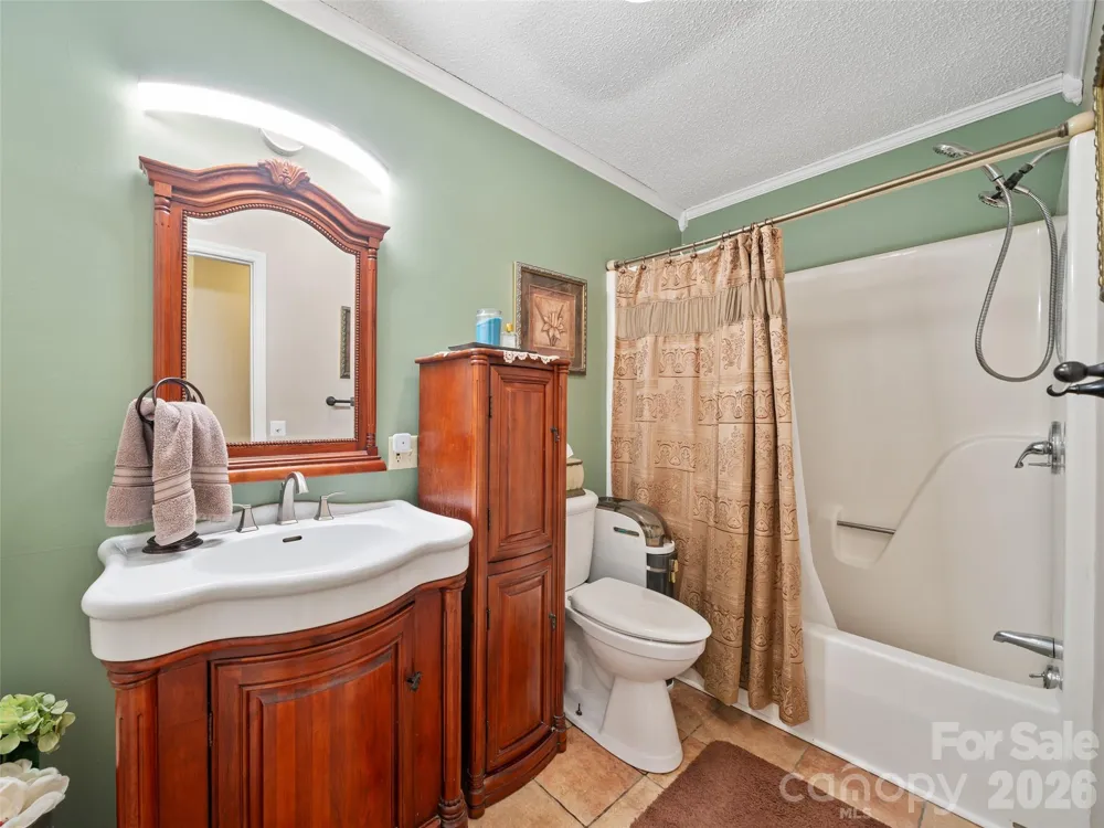 282 Sourwood Drive Spruce Pine, NC 28777