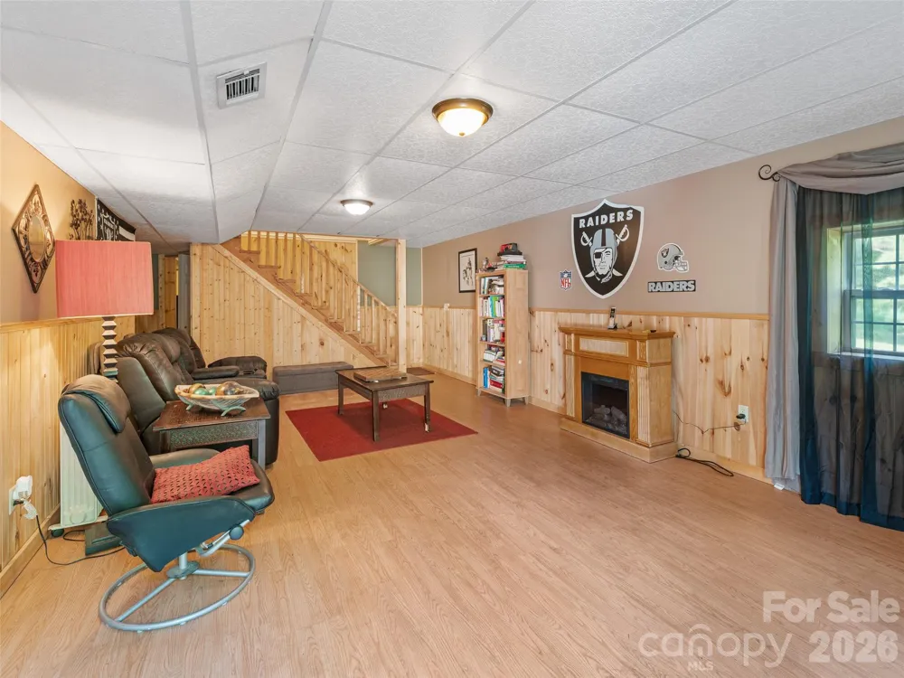 282 Sourwood Drive Spruce Pine, NC 28777