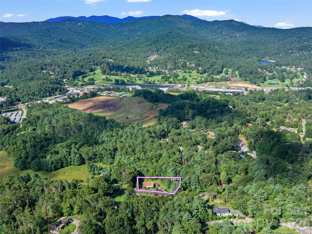 282 Sourwood Drive Spruce Pine, NC 28777