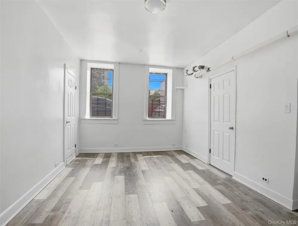 762 Brady Avenue #Ground Bronx, NY 10462