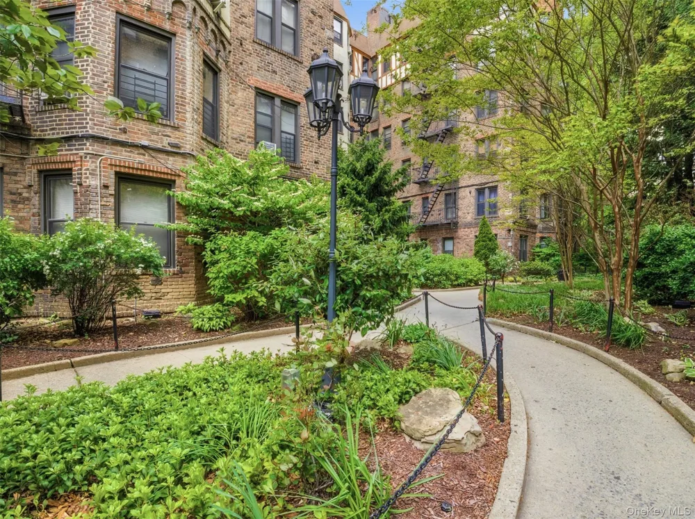 762 Brady Avenue #Ground Bronx, NY 10462