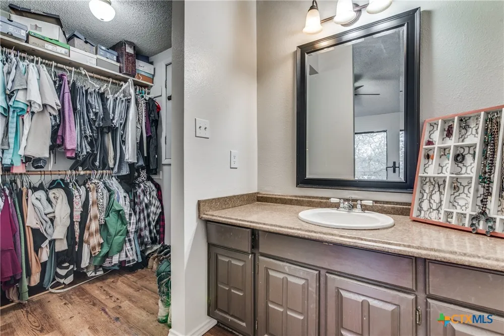 7821 Elk Drive Spring Branch, TX 78070