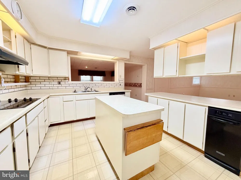 48724 CURLEYS ROAD Ridge, MD 20680