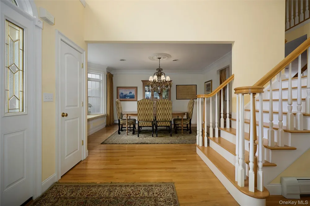 28 Heritage Court Tuxedo Park, NY 10987