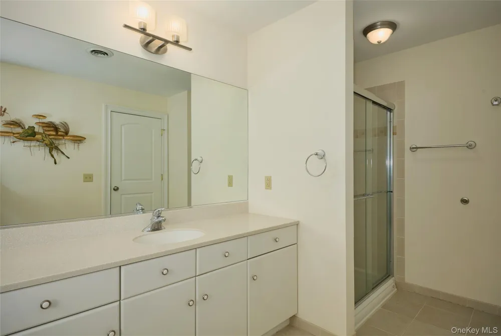 28 Heritage Court Tuxedo Park, NY 10987