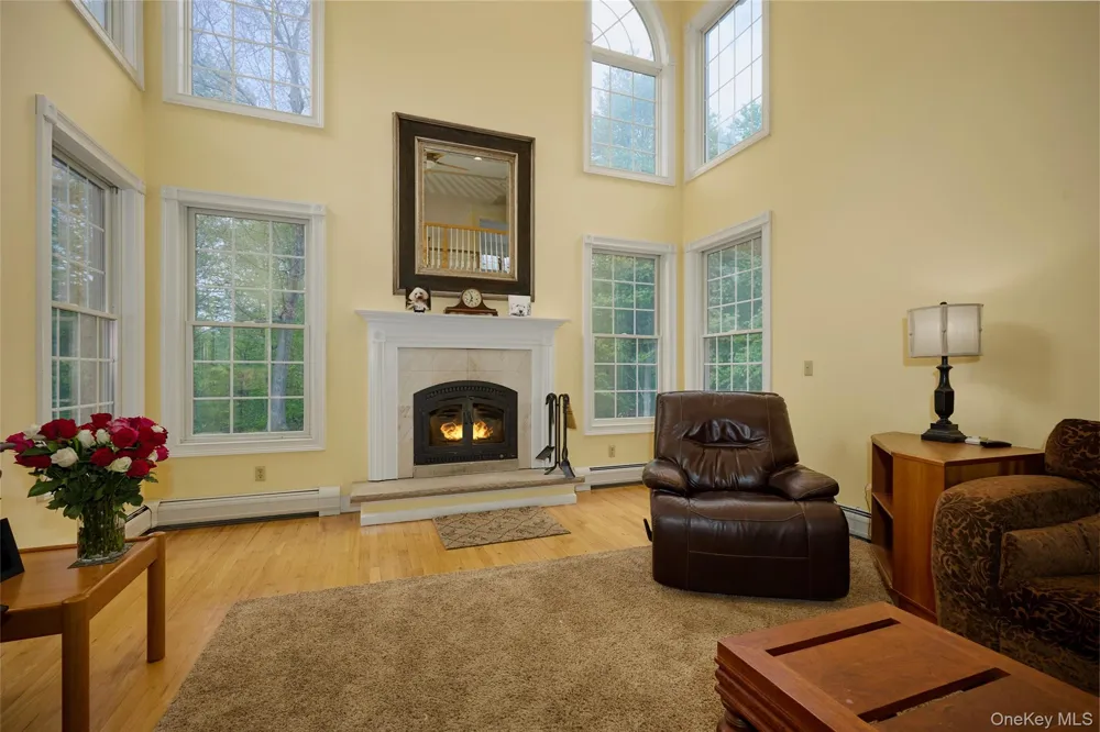 28 Heritage Court Tuxedo Park, NY 10987