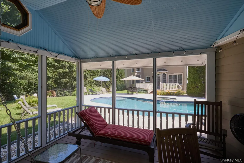 28 Heritage Court Tuxedo Park, NY 10987