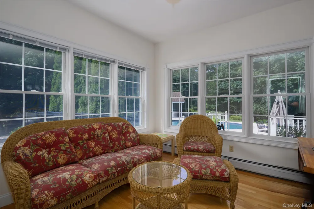 28 Heritage Court Tuxedo Park, NY 10987