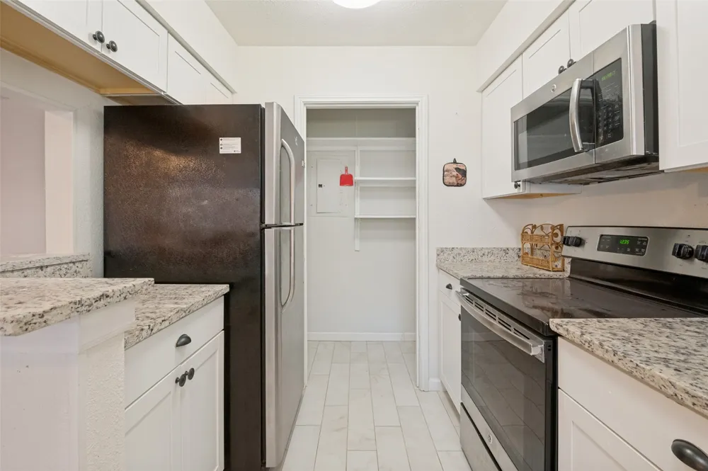 1109 Calico Lane #1811 Arlington, TX 76011