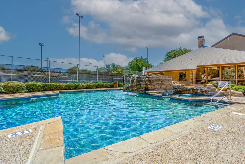 1109 Calico Lane #1811 Arlington, TX 76011