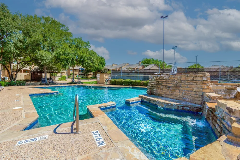 1109 Calico Lane #1811 Arlington, TX 76011