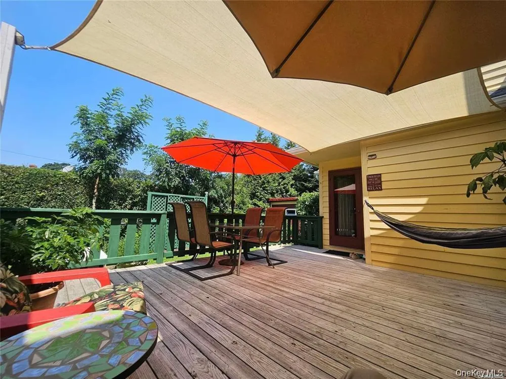 10 Phyllis Road Mastic Beach, NY 11951