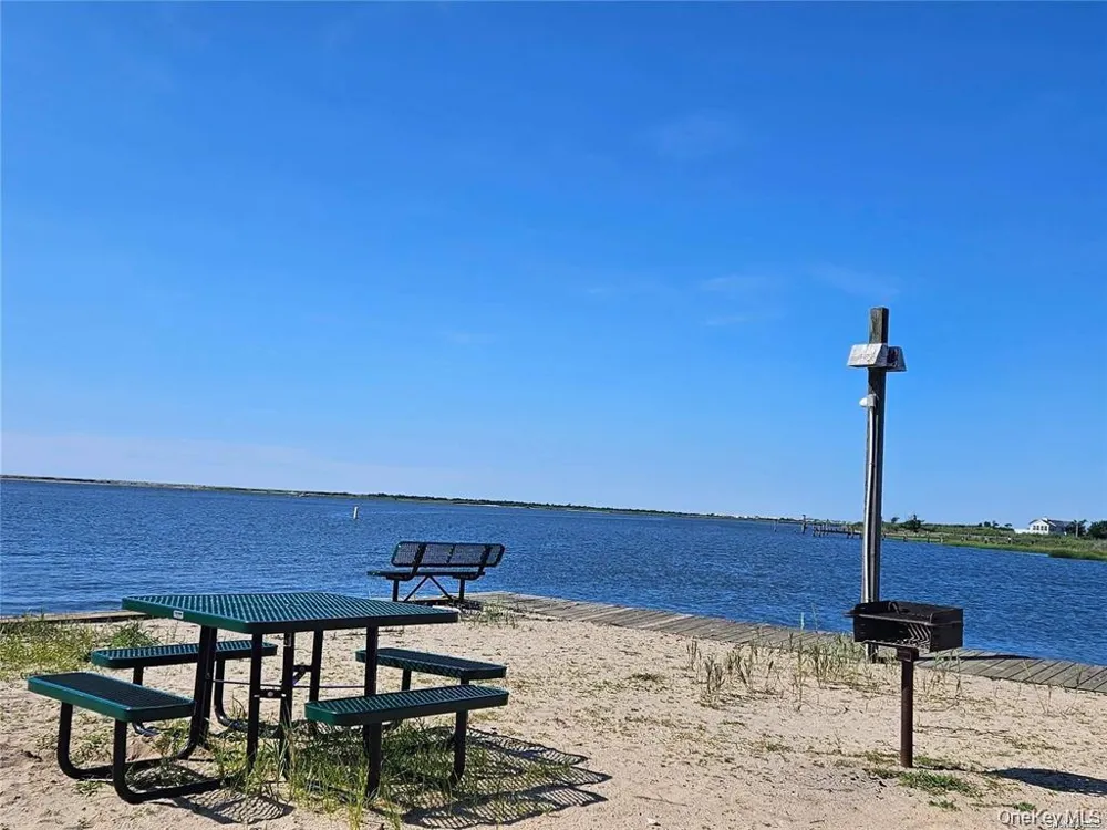 10 Phyllis Road Mastic Beach, NY 11951