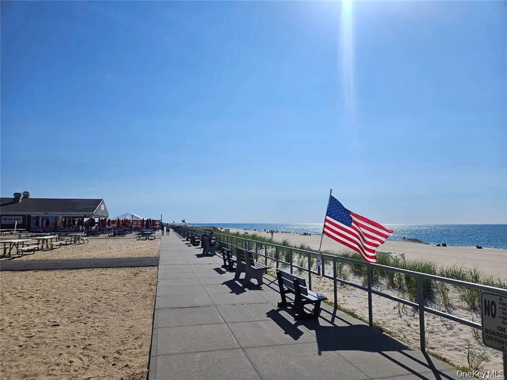 10 Phyllis Road Mastic Beach, NY 11951