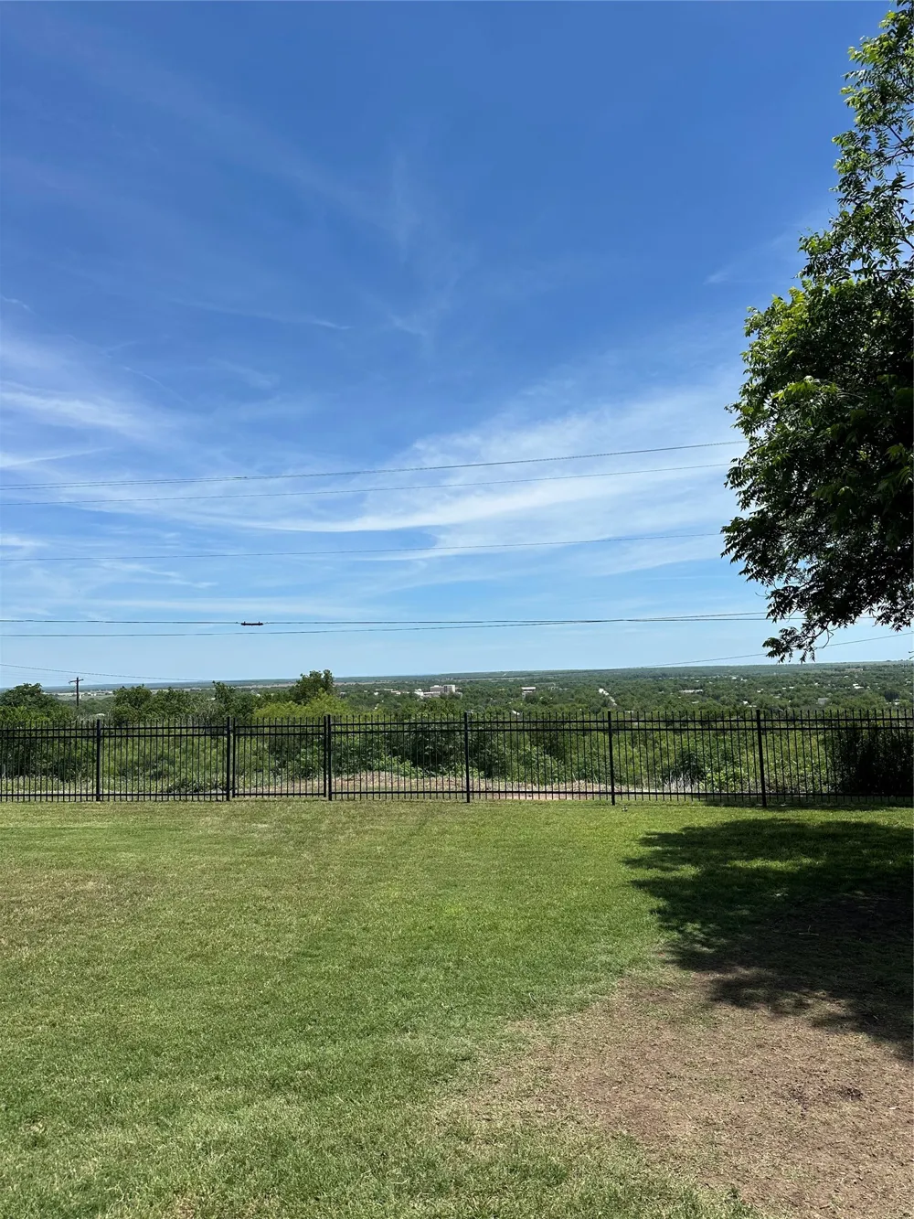 505 High Road Coleman, TX 76834