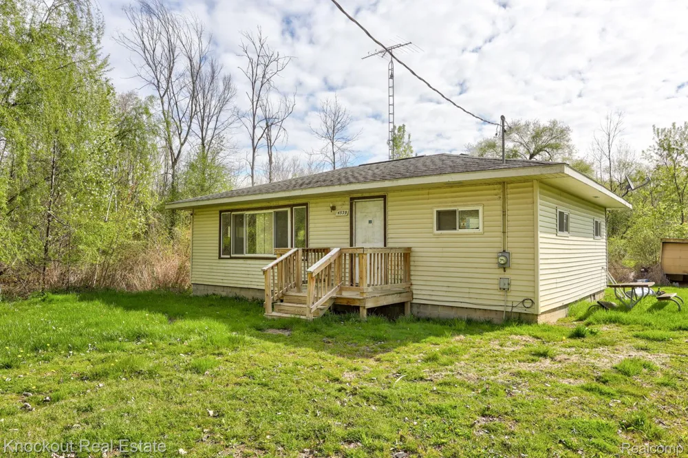 4539 Anderson Boulevard Dayton Township, MI 48760
