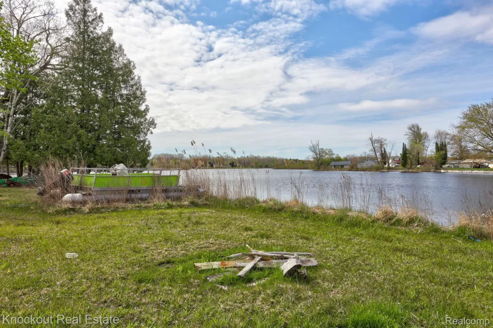4539 Anderson Boulevard Dayton Township, MI 48760