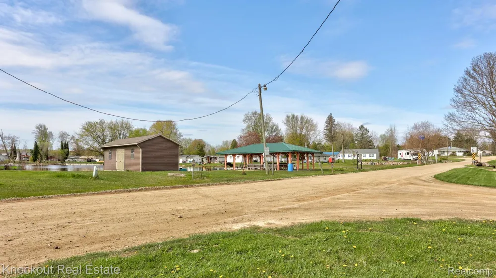 4539 Anderson Boulevard Dayton Township, MI 48760