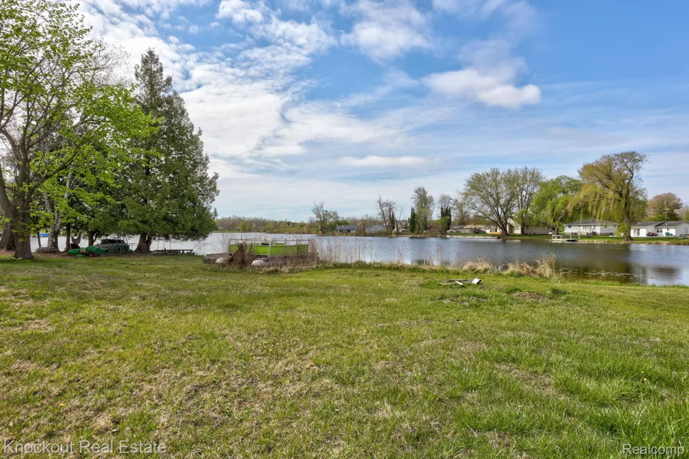4539 Anderson Boulevard Dayton Township, MI 48760