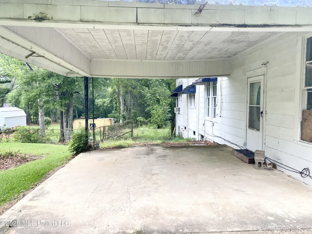 348 S Extension Street Hazlehurst, MS 39083