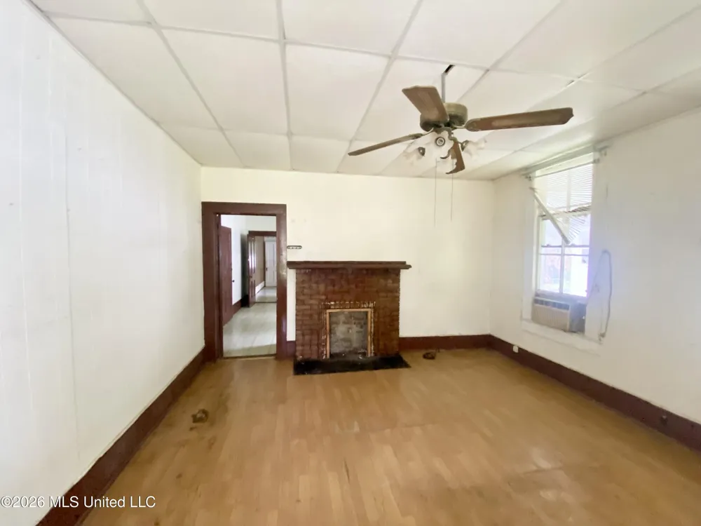 348 S Extension Street Hazlehurst, MS 39083