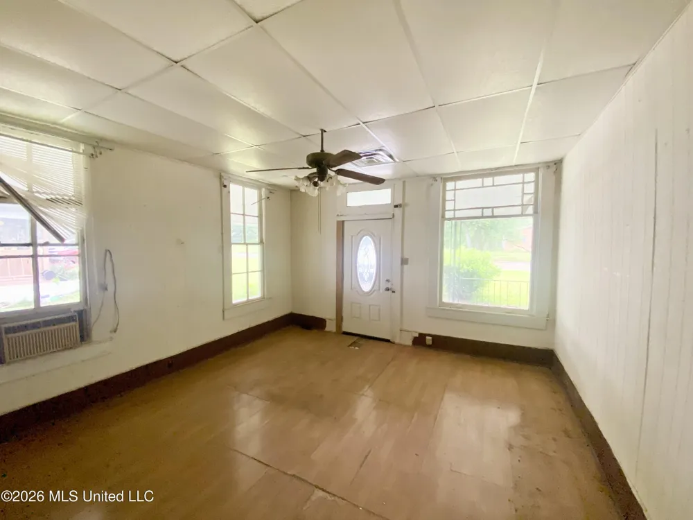 348 S Extension Street Hazlehurst, MS 39083