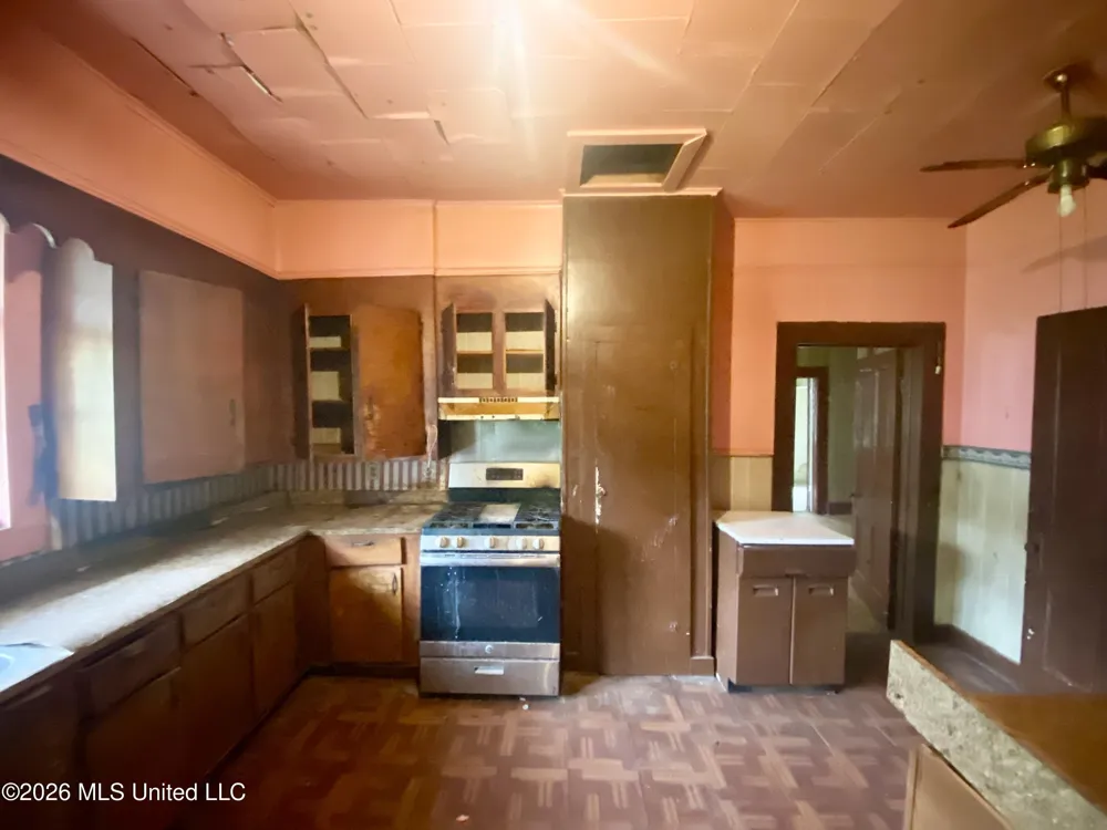 348 S Extension Street Hazlehurst, MS 39083