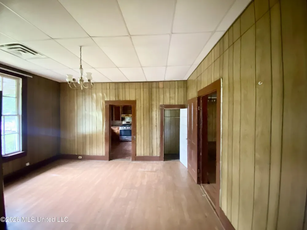 348 S Extension Street Hazlehurst, MS 39083