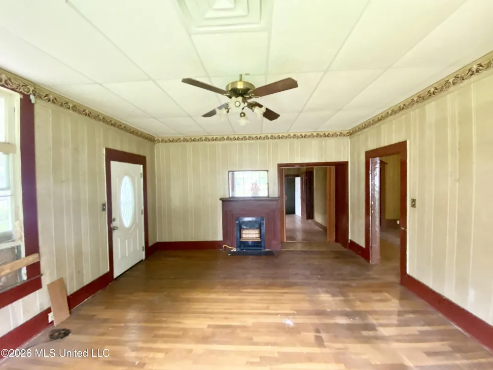 348 S Extension Street Hazlehurst, MS 39083