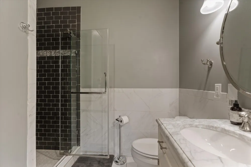 27100 Deerfield Lane Edwardsburg, MI 49112