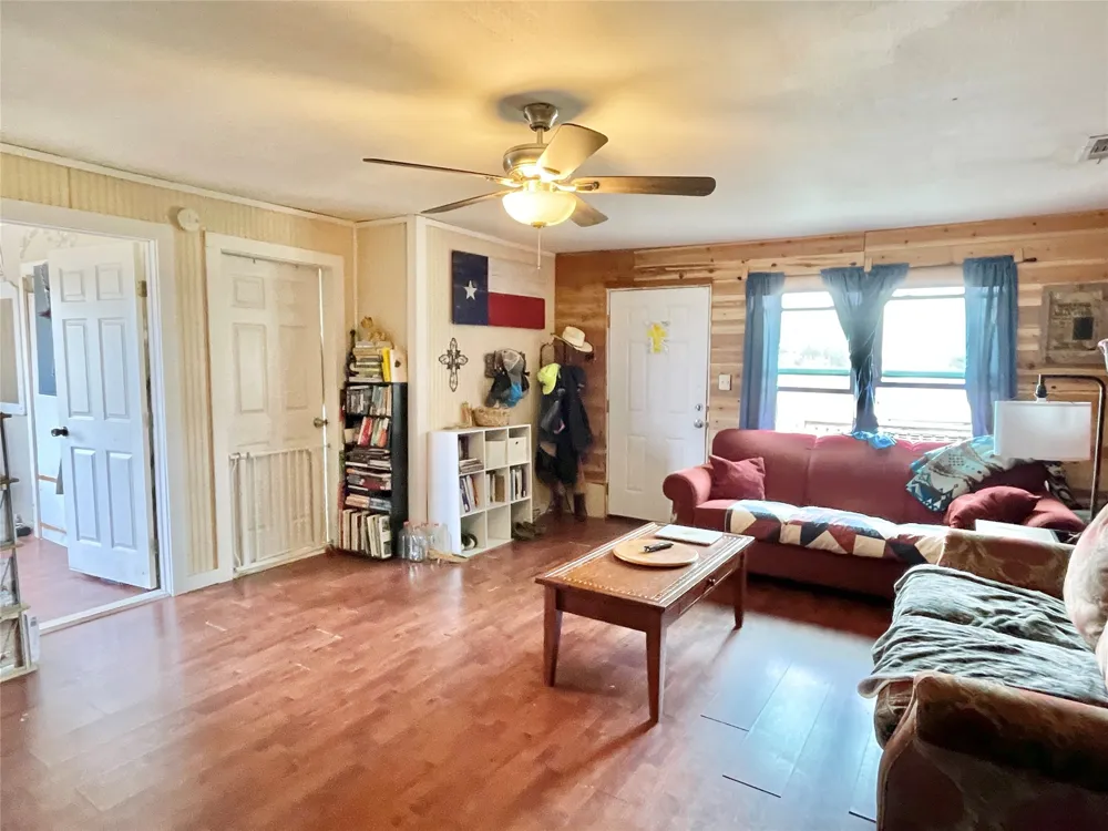 136 Fm 2239 Road Paige, TX 78659