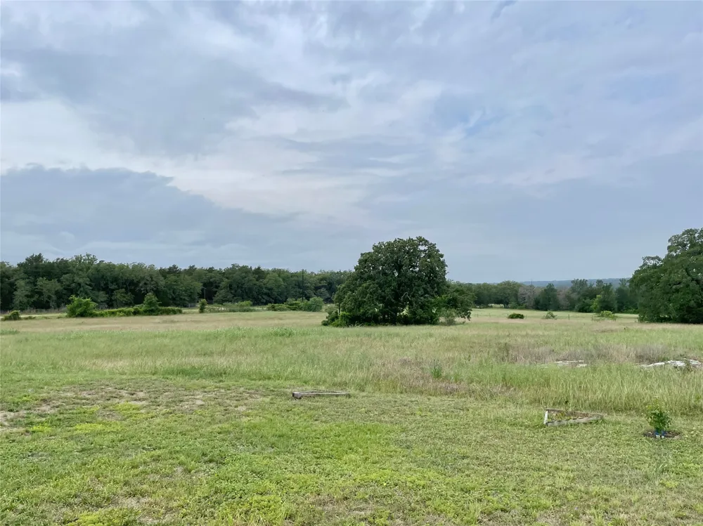 136 Fm 2239 Road Paige, TX 78659