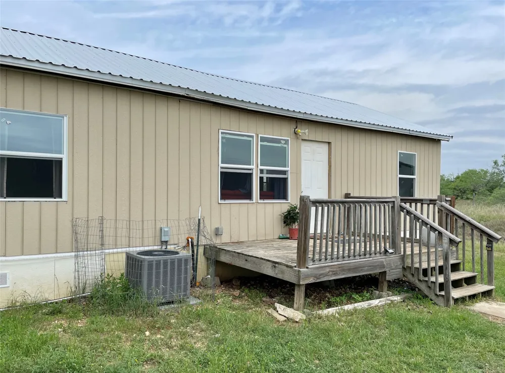 136 Fm 2239 Road Paige, TX 78659
