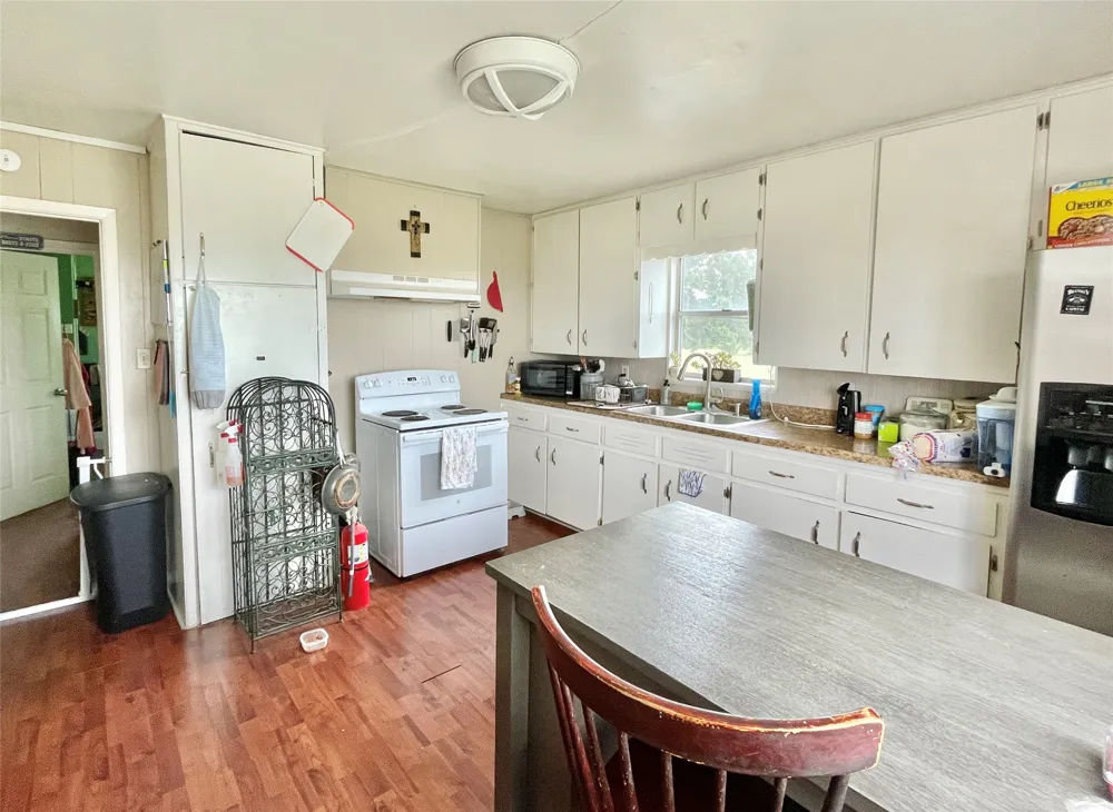 136 Fm 2239 Road Paige, TX 78659