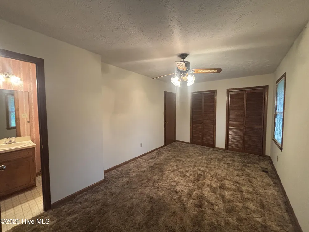 120 Kings Road Whiteville, NC 28472