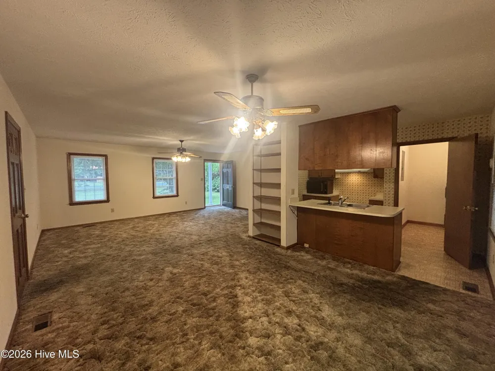 120 Kings Road Whiteville, NC 28472
