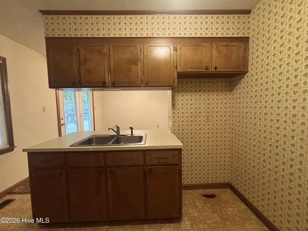 120 Kings Road Whiteville, NC 28472