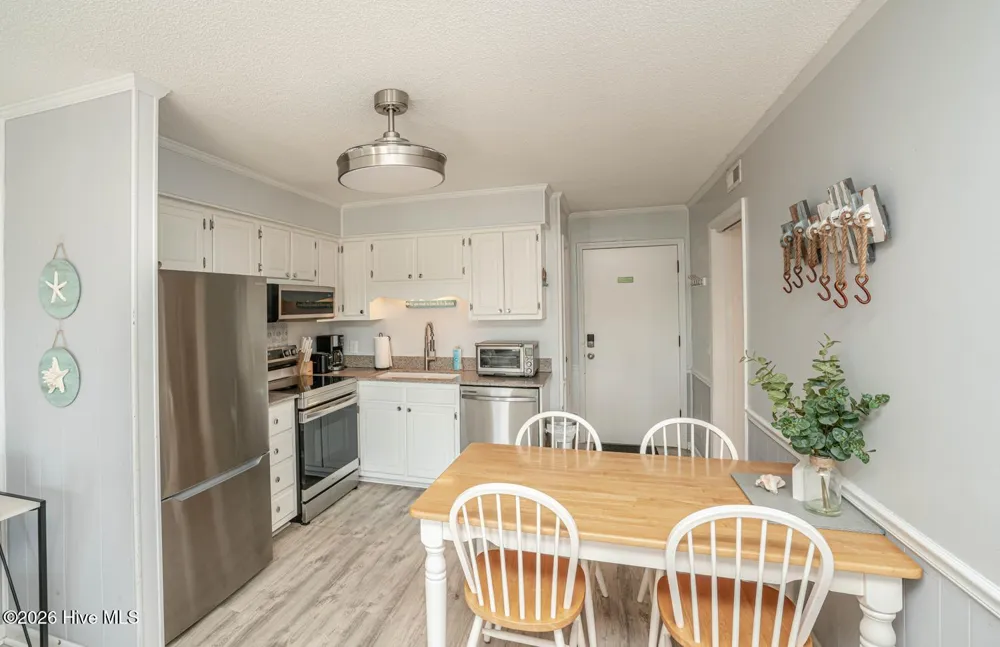 277 W First Street ## 1j Ocean Isle Beach, NC 28469
