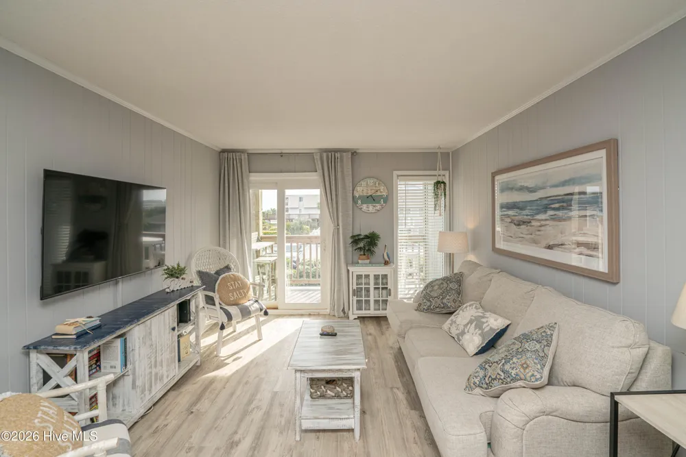 277 W First Street ## 1j Ocean Isle Beach, NC 28469