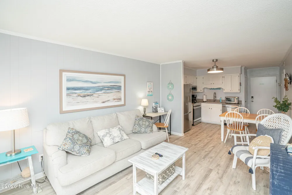 277 W First Street ## 1j Ocean Isle Beach, NC 28469