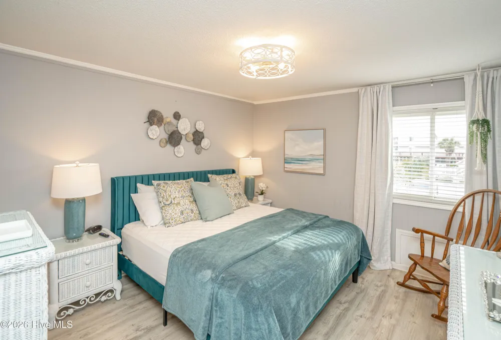 277 W First Street ## 1j Ocean Isle Beach, NC 28469