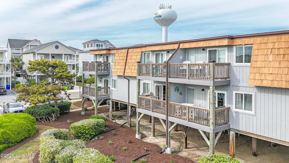 277 W First Street ## 1j Ocean Isle Beach, NC 28469