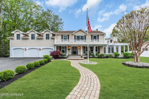 657 Valley Road