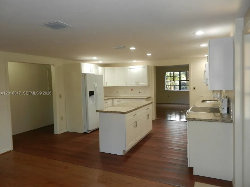 18950 SW 240th St Homestead, FL 33031