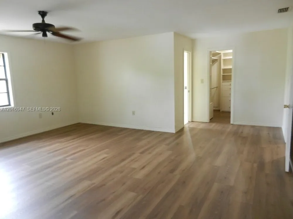 18950 SW 240th St Homestead, FL 33031