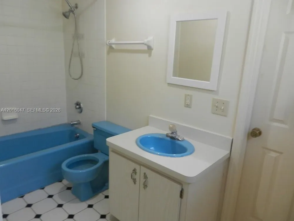 18950 SW 240th St Homestead, FL 33031